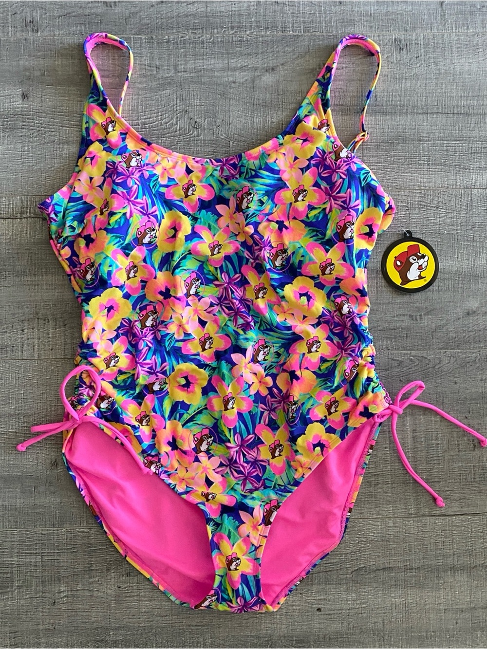 NWT Buc-ee’s Women’s Swimsuit 2XL